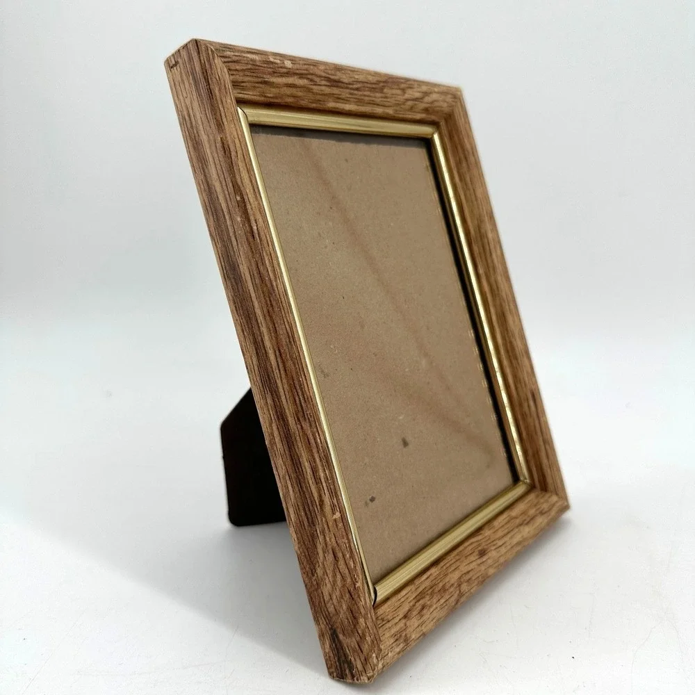 Vintage Rustic Wood Grain Picture Frame 5x7 Gold Tone Trim Tabletop